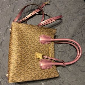 Michael kors purse